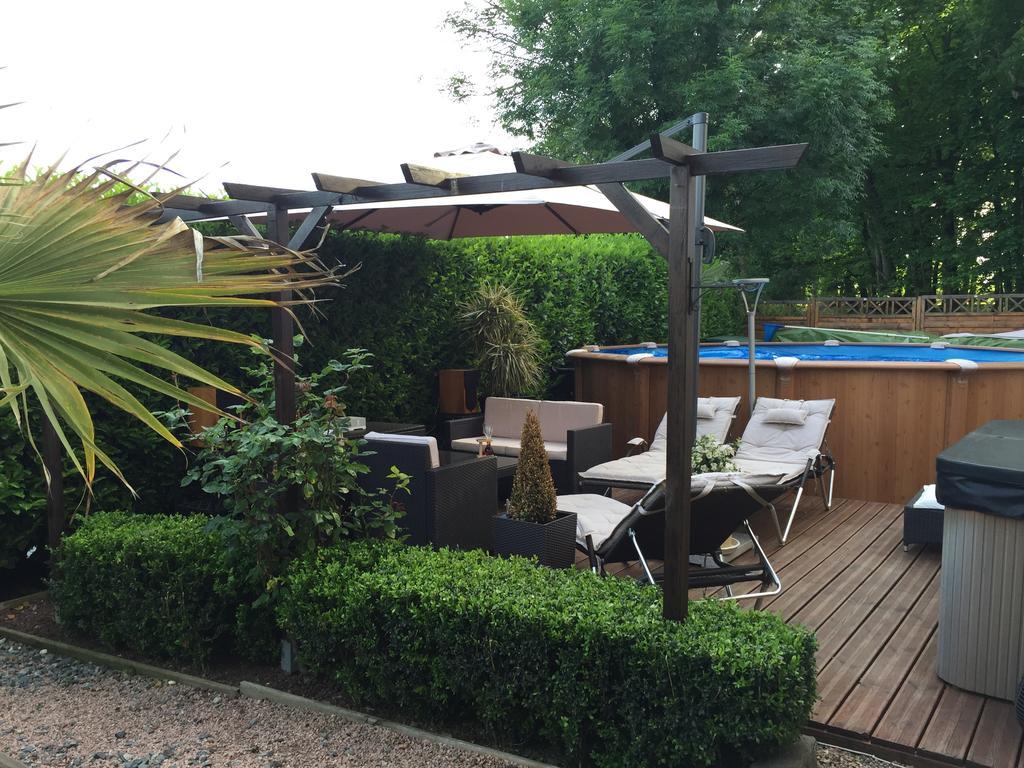 Bed and Breakfast L'Orangerie Bellerive-sur-Allier Exterior foto