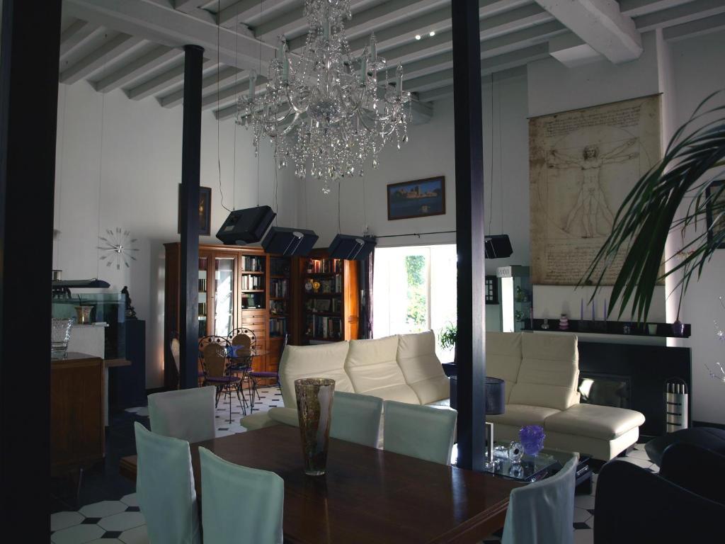 Bed and Breakfast L'Orangerie Bellerive-sur-Allier Exterior foto